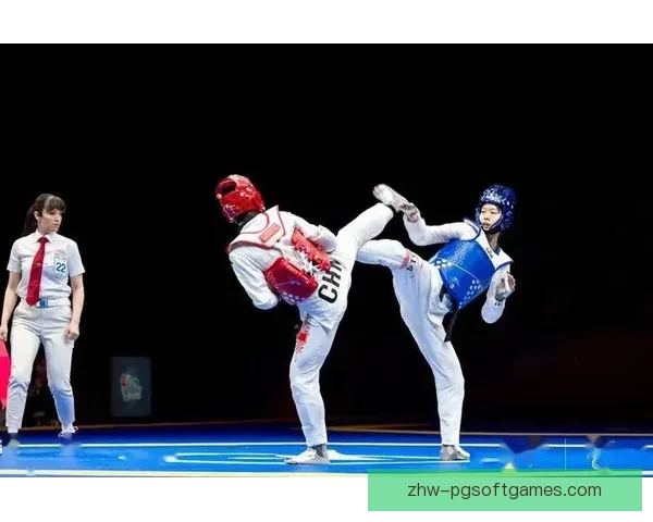 穿越历史的拳击传奇：跆拳道冠军的征程